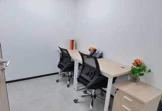 桌面式伺服压力机使用